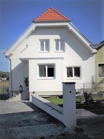 V E R K A U F T  Einfamilienhaus in Randlage von Langenlois Objekt_178